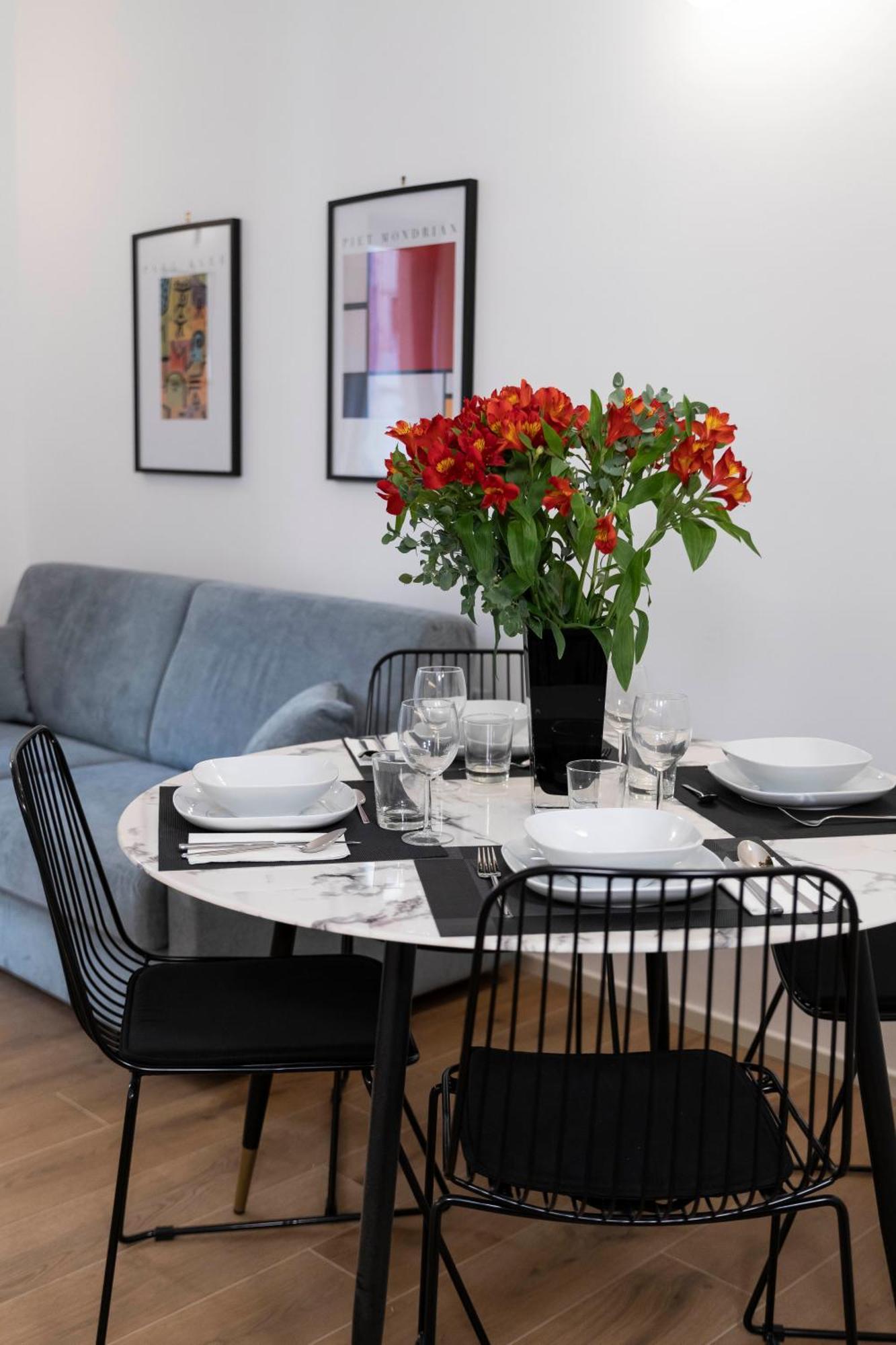 "42Metriquadri" A Bari Apartment Luaran gambar