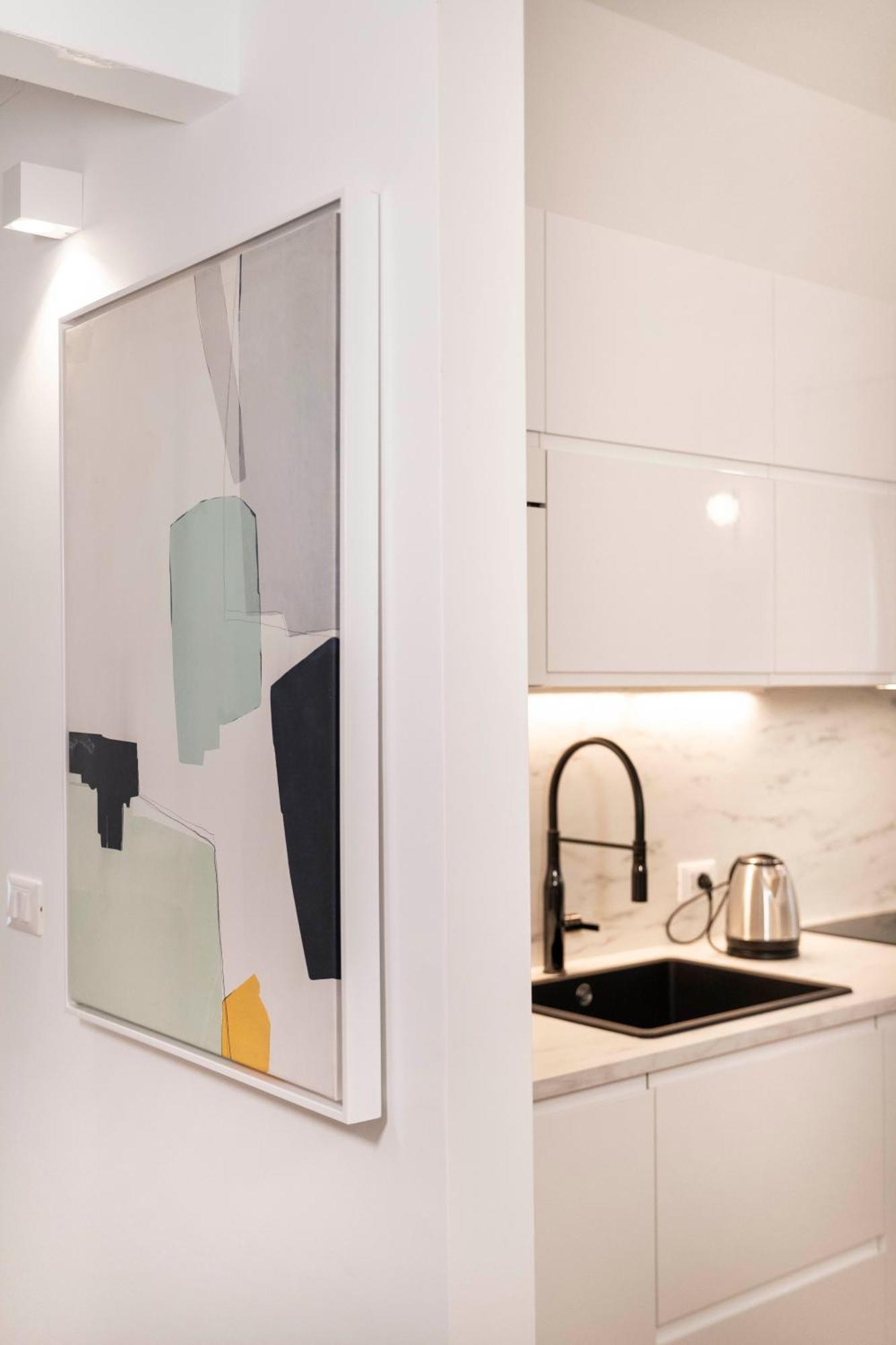 "42Metriquadri" A Bari Apartment Luaran gambar
