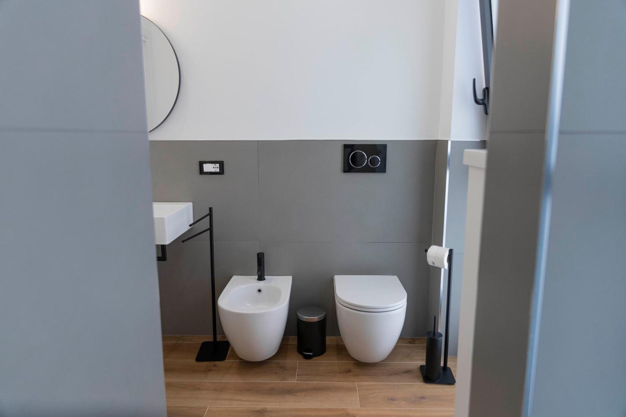 "42Metriquadri" A Bari Apartment Luaran gambar